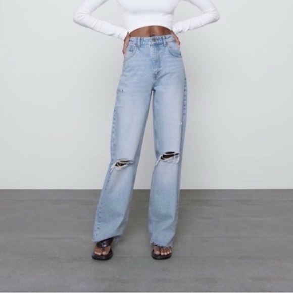ZARA 90s High Rise Wide Leg Denim Jeans Raw Hem sz 4 light blue - Picture 3 of 12